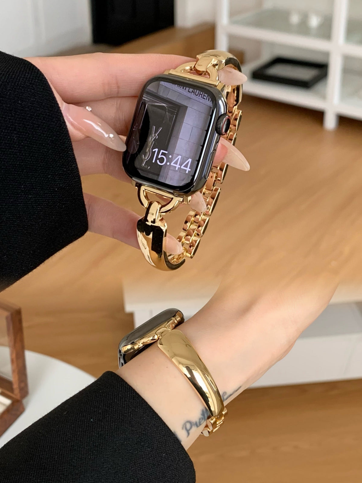 Simple Metal Bracelet Apple Watch Band