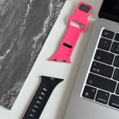 Rugged Ridge Silicone Sport Band for Apple Watch