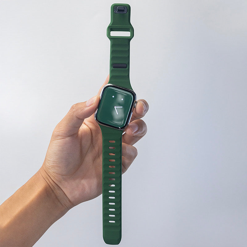 Rugged Ridge Silicone Sport Band for Apple Watch
