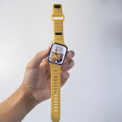 Rugged Ridge Silicone Sport Band for Apple Watch